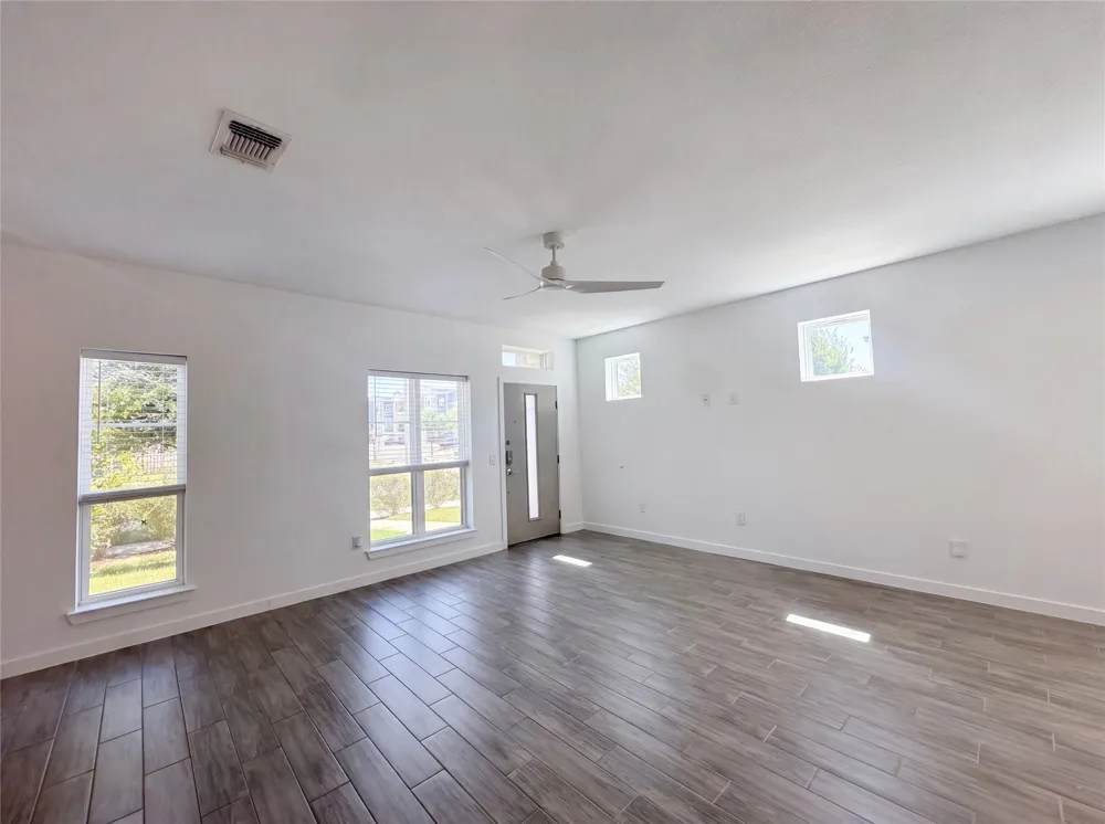 5713 Charles Merle Drive #48 Austin, TX 78747
