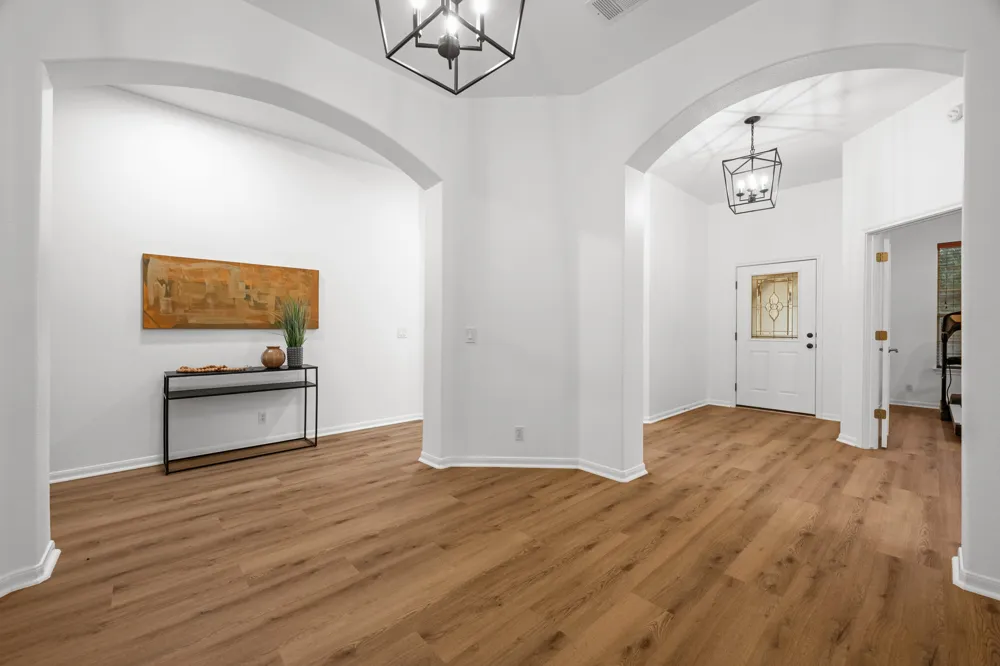 545 Manchester Lane Austin, TX 78737