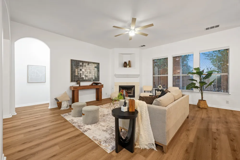 545 Manchester Lane Austin, TX 78737