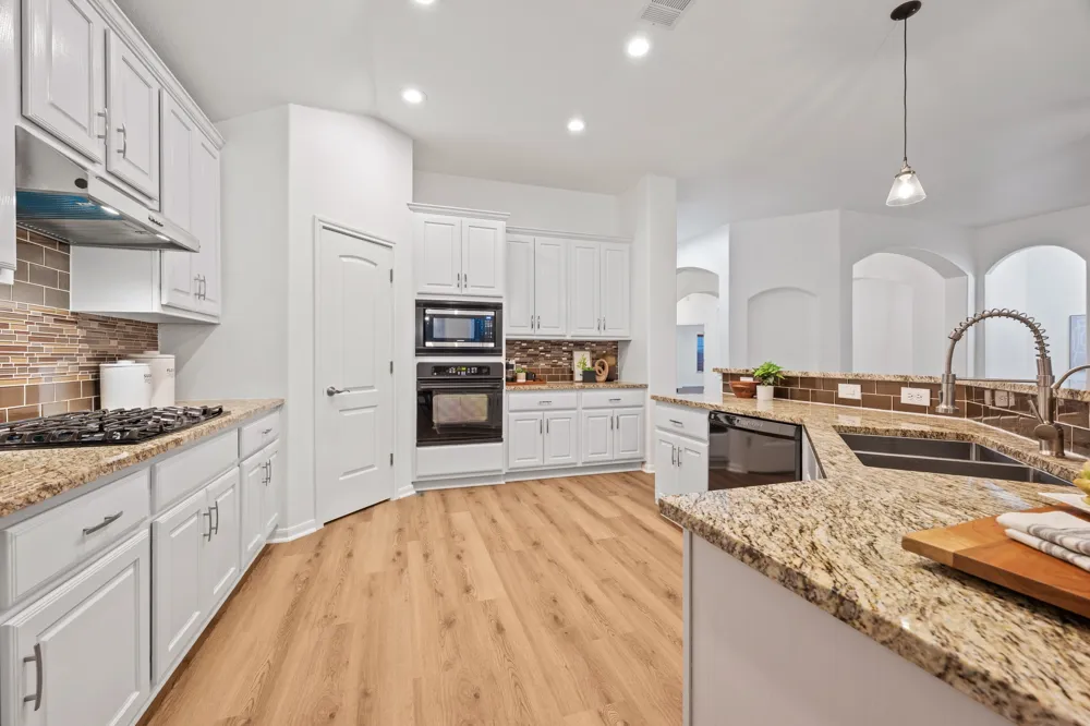 545 Manchester Lane Austin, TX 78737