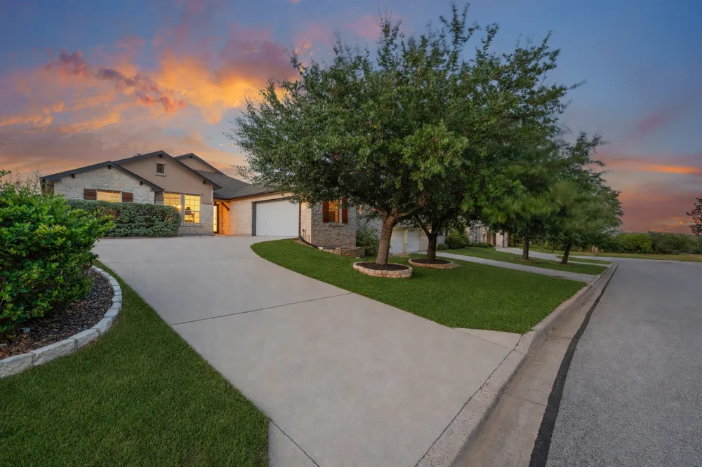 545 Manchester Lane Austin, TX 78737