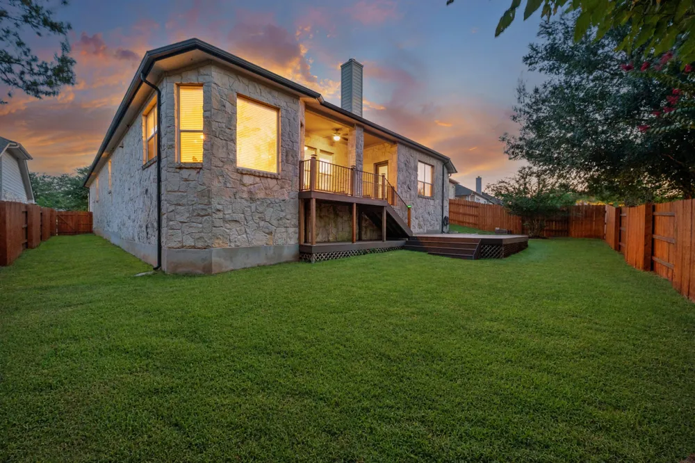 545 Manchester Lane Austin, TX 78737