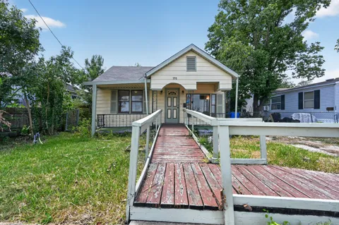 708 Booth Street