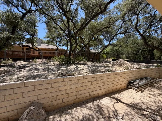 2807 American Drive Lago Vista, TX 78645