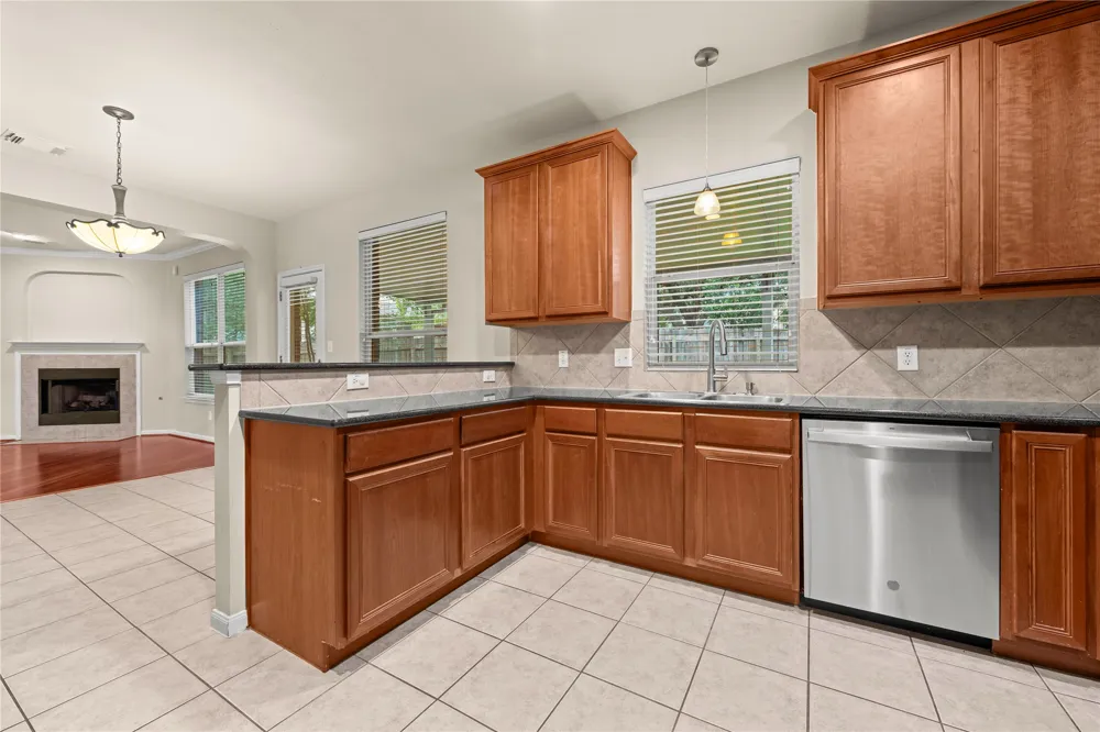 5105 Hibiscus Valley Drive Austin, TX 78739