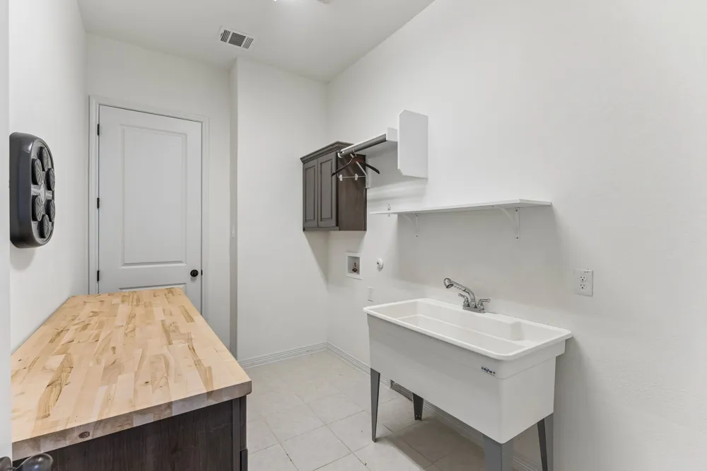 19808 Denison Drive Pflugerville, TX 78660