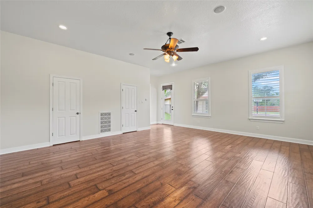 17 Horseshoe Court New Braunfels, TX 78132