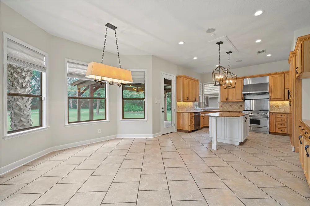 17 Horseshoe Court New Braunfels, TX 78132