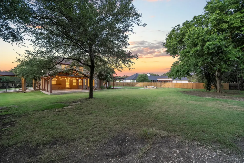 17 Horseshoe Court New Braunfels, TX 78132