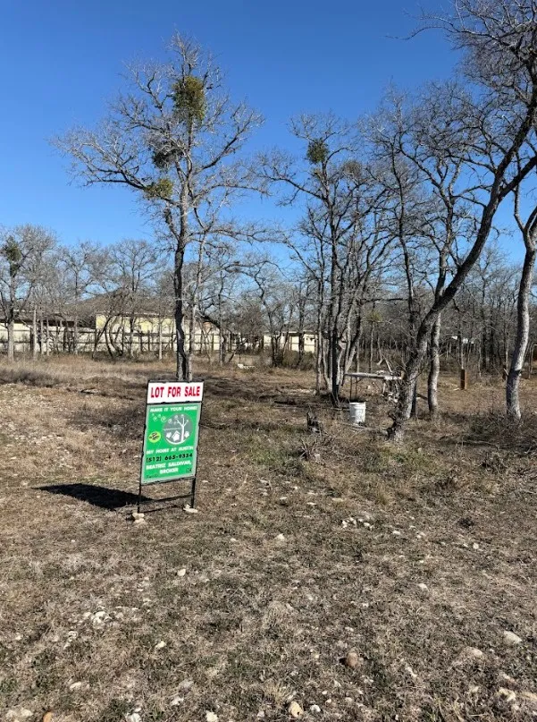 121 Pink Dahlia Drive Dale, TX 78616