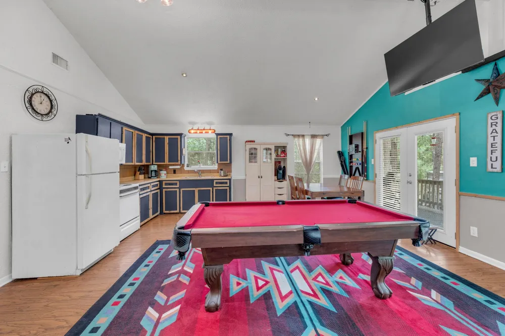 928 Moccasin Trail #1 La Grange, TX 78945