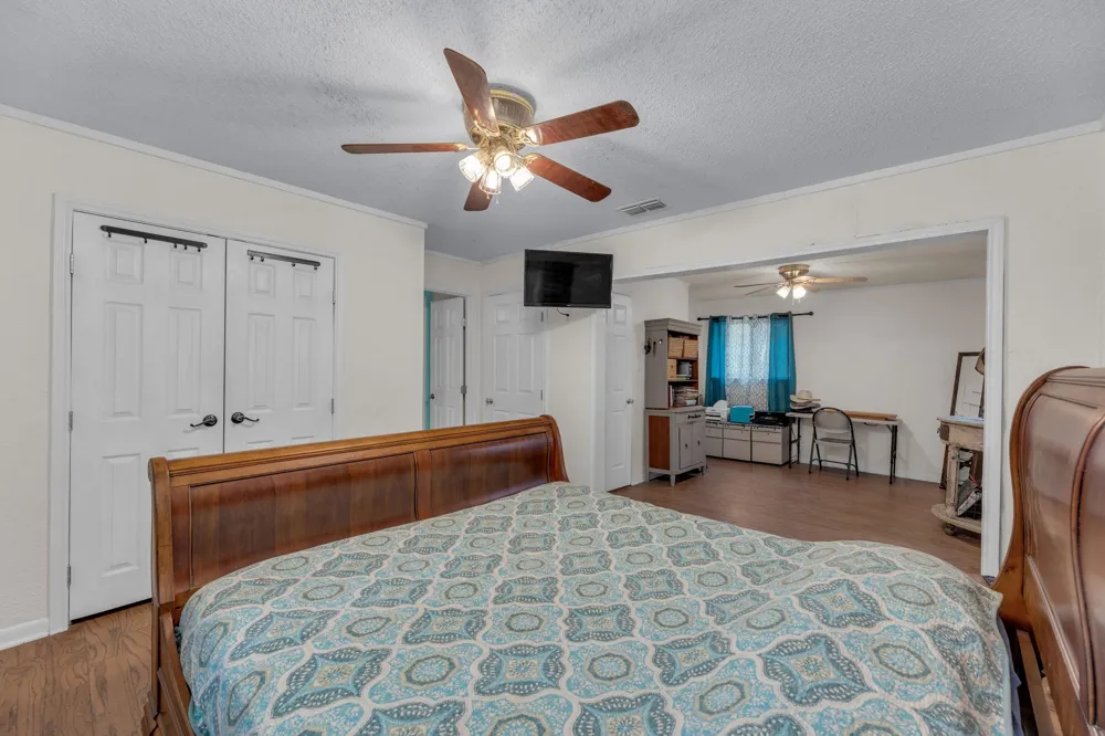 928 Moccasin Trail #1 La Grange, TX 78945