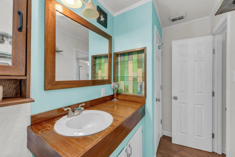 928 Moccasin Trail #1 La Grange, TX 78945