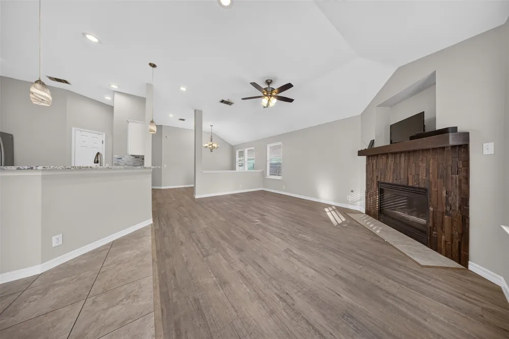 241 Brian Lane Kyle, TX 78640