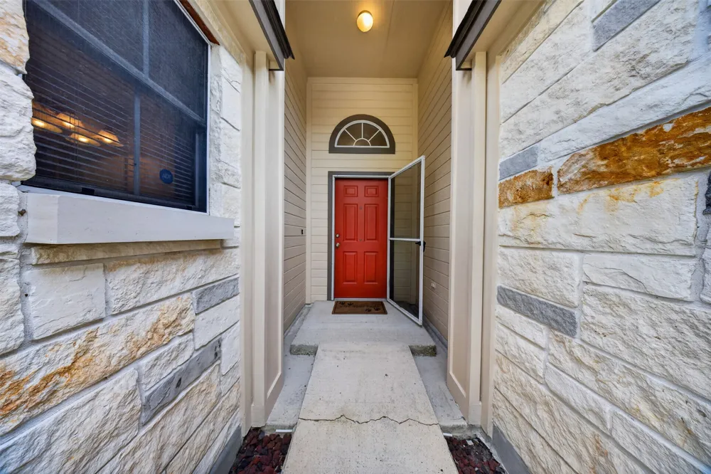 241 Brian Lane Kyle, TX 78640