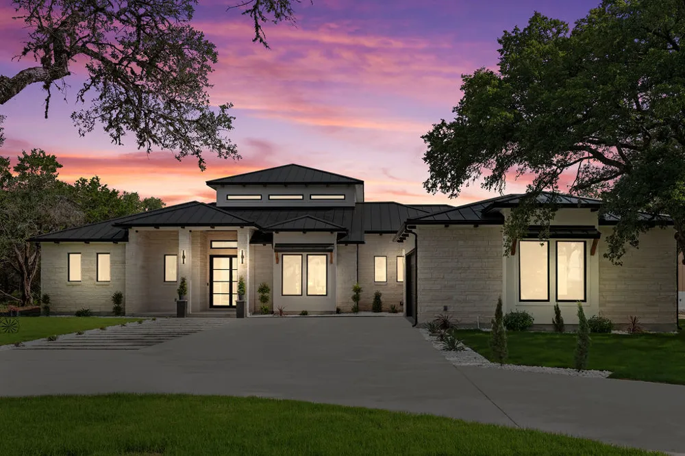 226 Bobby Clark Drive Canyon Lake, TX 78133