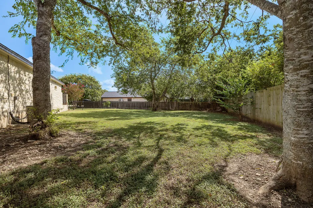 11808 Arnold Lane Austin, TX 78748
