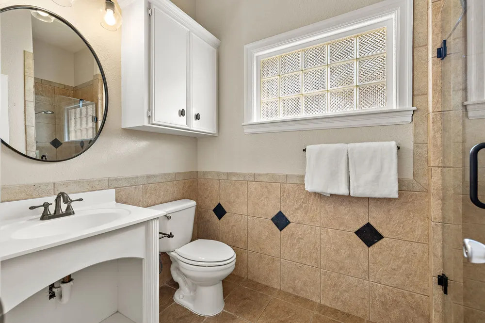 11808 Arnold Lane Austin, TX 78748