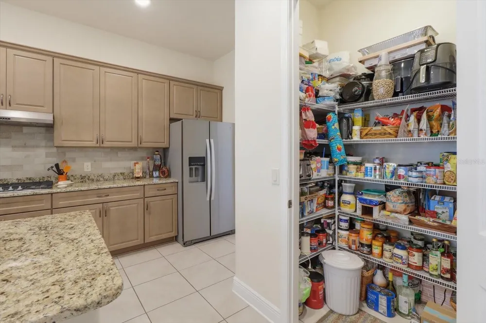 1800 ROSE HUE PATH Hernando, FL 34442