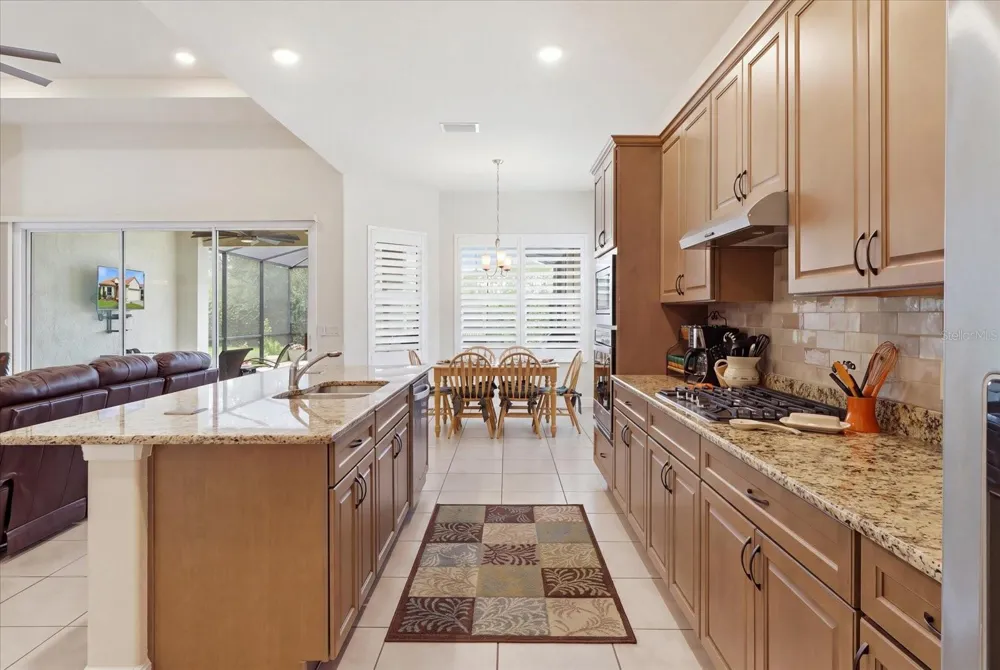 1800 ROSE HUE PATH Hernando, FL 34442
