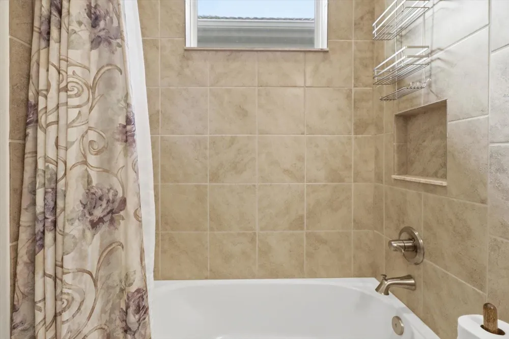1800 ROSE HUE PATH Hernando, FL 34442