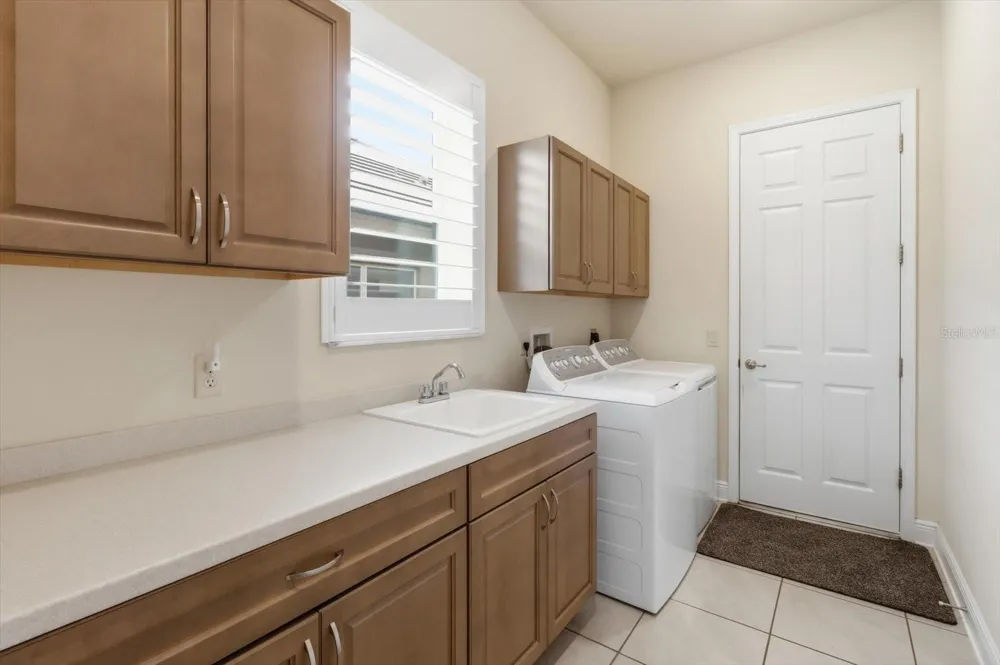 1800 ROSE HUE PATH Hernando, FL 34442