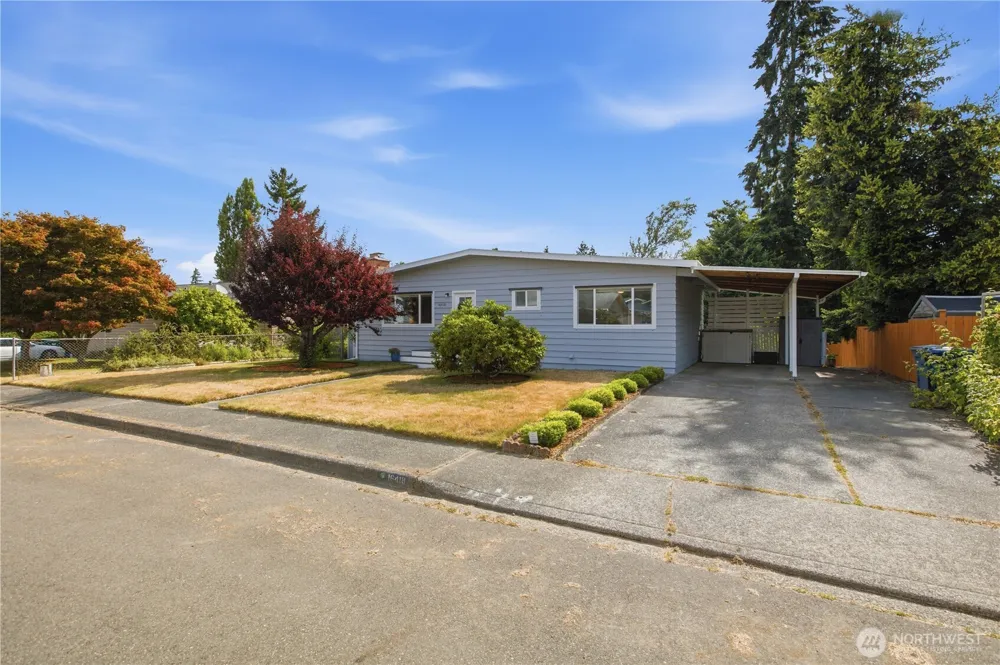 16418 125th Avenue SE Renton, WA 98058