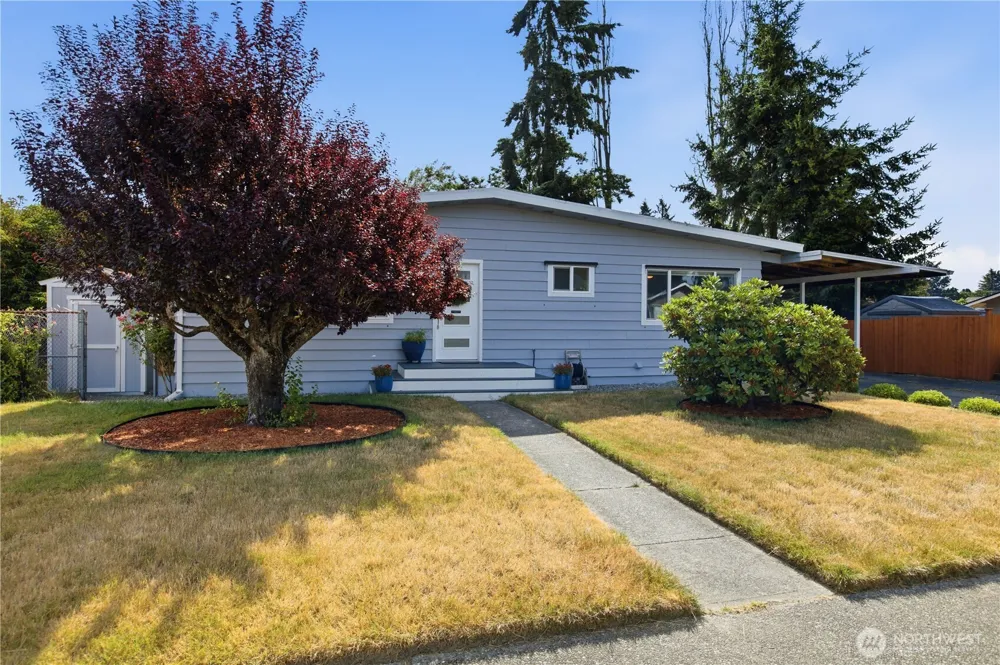 16418 125th Avenue SE Renton, WA 98058