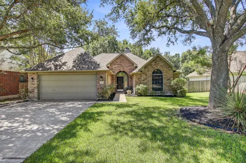 102 Trotter Drive