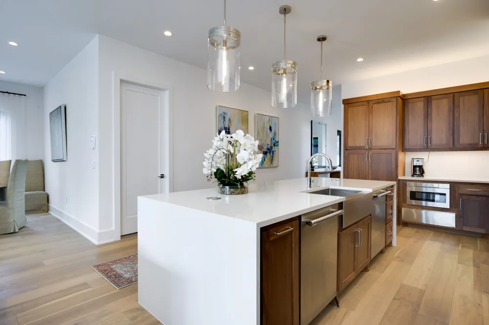 2415 McCall Road Austin, TX 78703