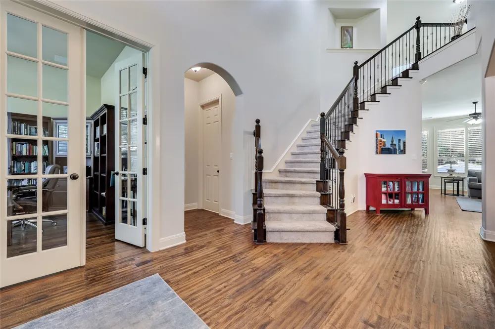 321 Angus Drive Cedar Park, TX 78613