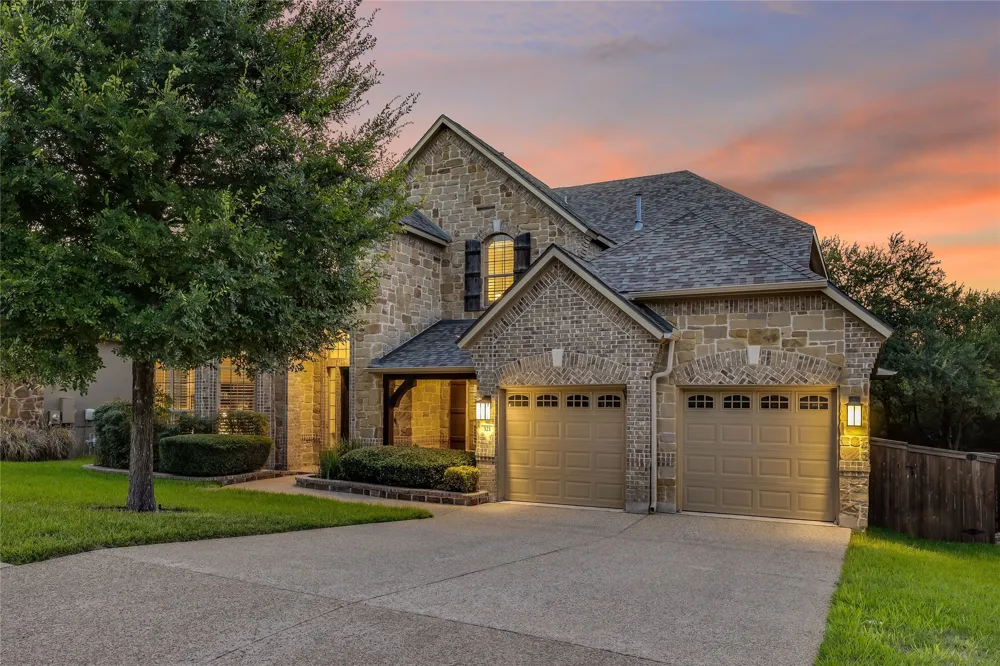 321 Angus Drive Cedar Park, TX 78613