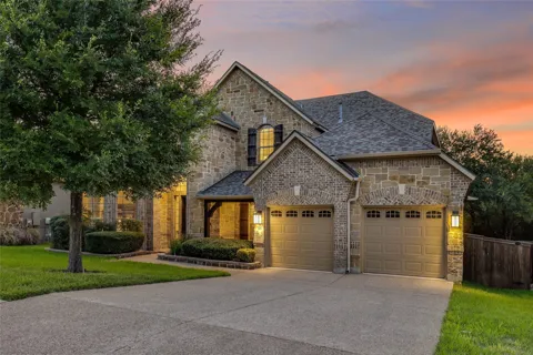321 Angus Drive