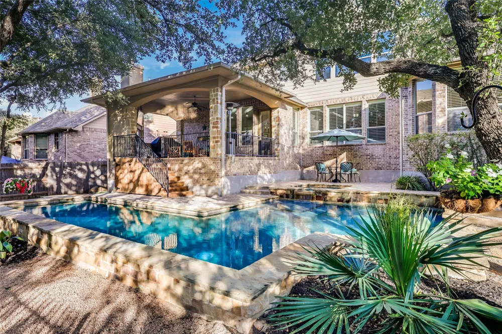 321 Angus Drive Cedar Park, TX 78613