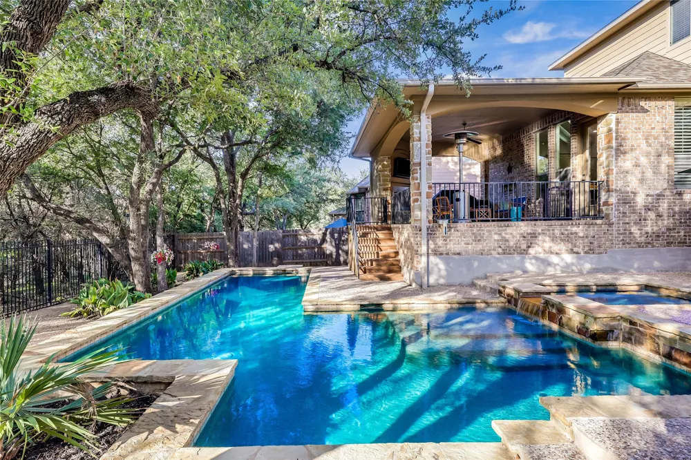 321 Angus Drive Cedar Park, TX 78613