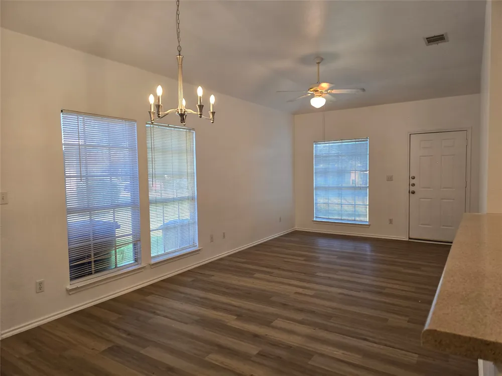 8701 Weiser Drive #B Austin, TX 78729