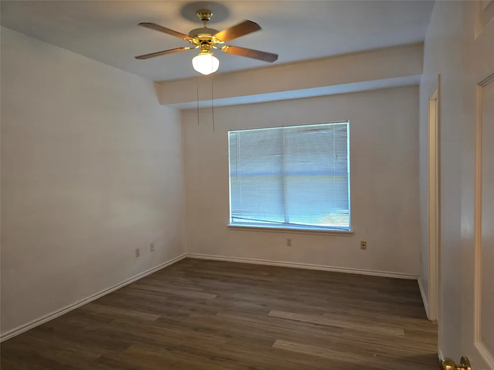 8701 Weiser Drive #B Austin, TX 78729
