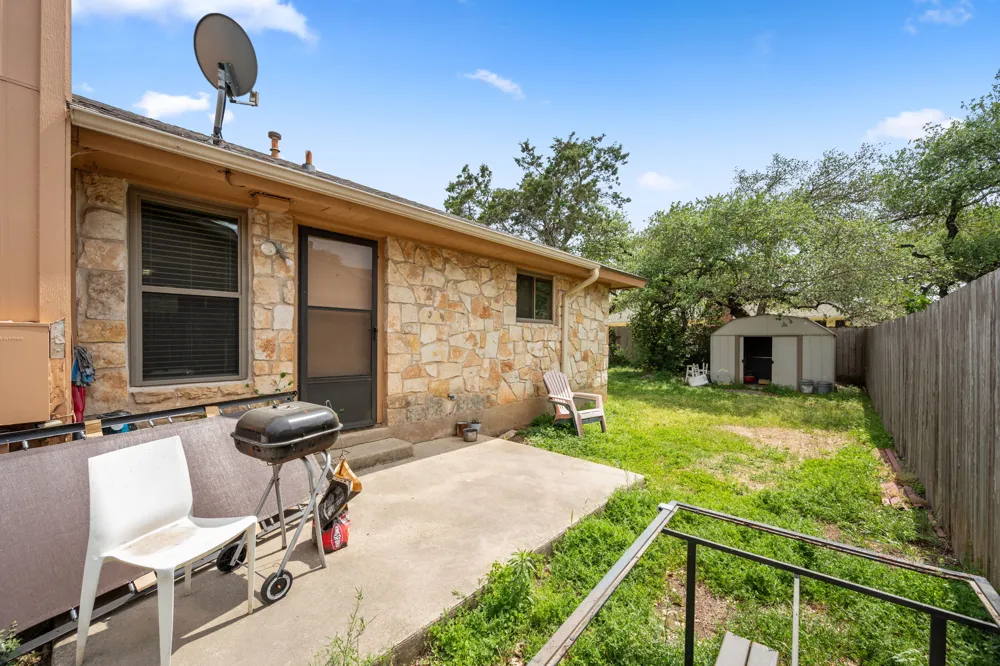 101 Norwood Drive #B Georgetown, TX 78628