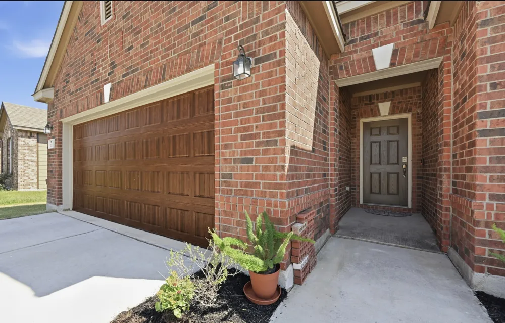 201 Connor Elkins Drive Kyle, TX 78640