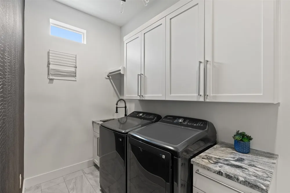 10804 Rush Road #2 Austin, TX 78732
