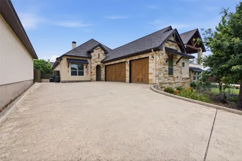 1329 River Place Drive