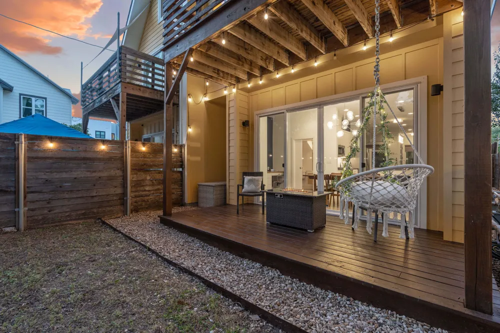3133 Govalle Avenue #B Austin, TX 78702