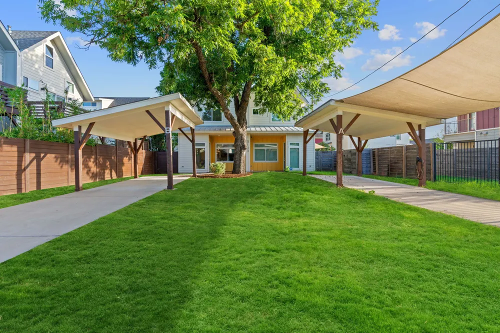 3133 Govalle Avenue #B Austin, TX 78702