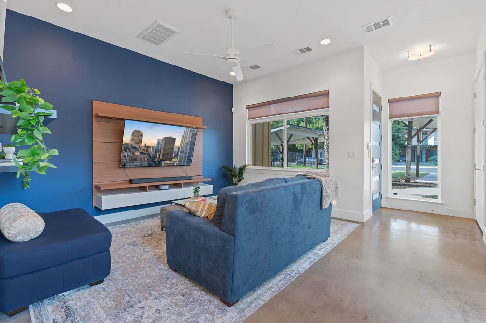 3133 Govalle Avenue #B Austin, TX 78702