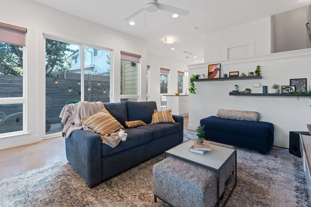3133 Govalle Avenue #B Austin, TX 78702