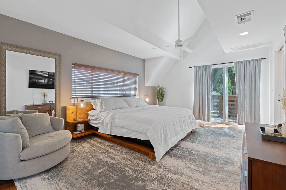 3133 Govalle Avenue #B Austin, TX 78702