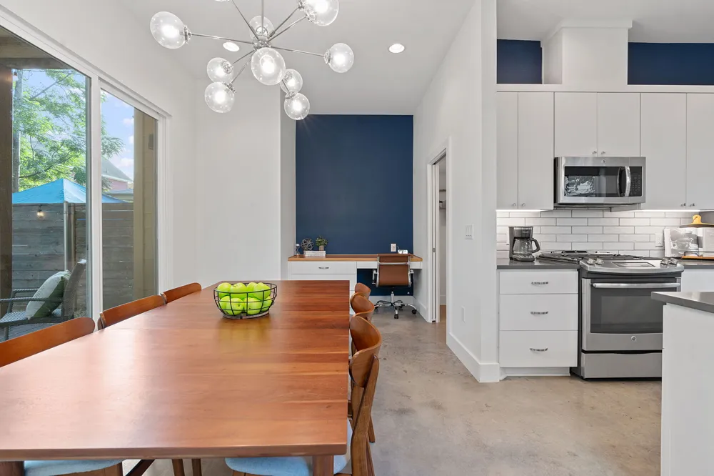3133 Govalle Avenue #B Austin, TX 78702