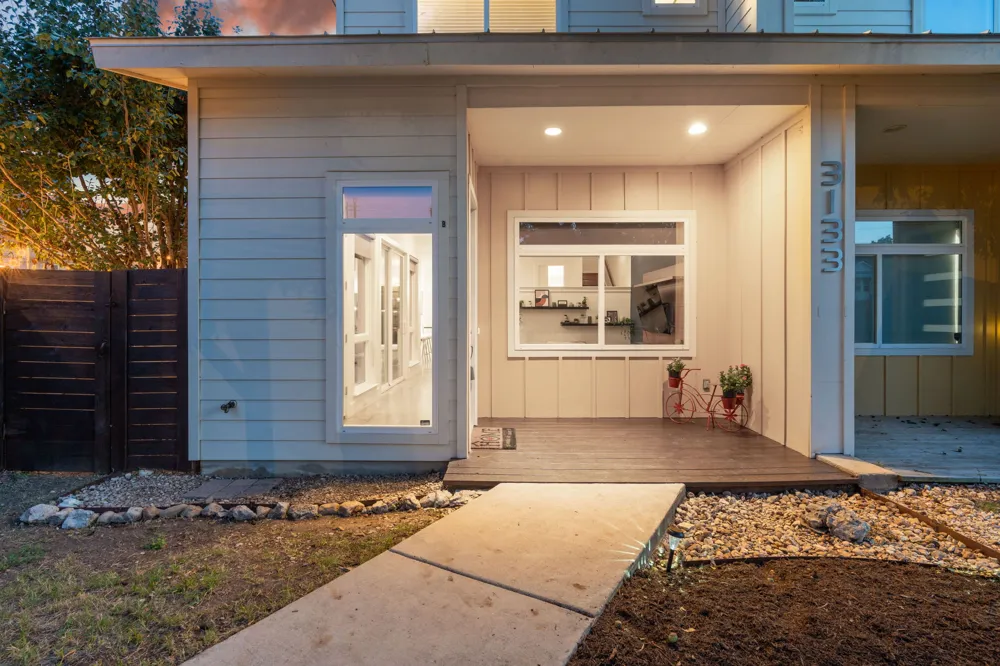 3133 Govalle Avenue #B Austin, TX 78702