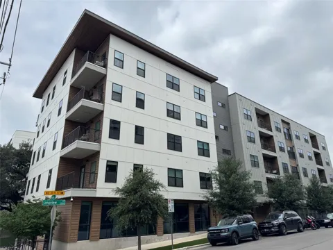 2500 Longview Street #302