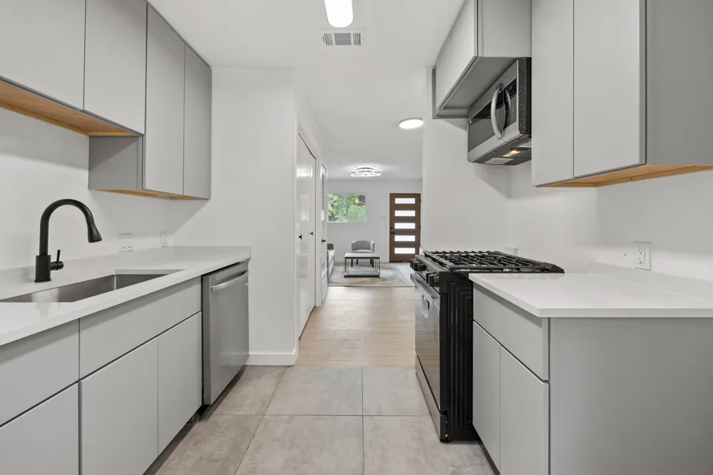 4908 Hawk Cove #2 Austin, TX 78745